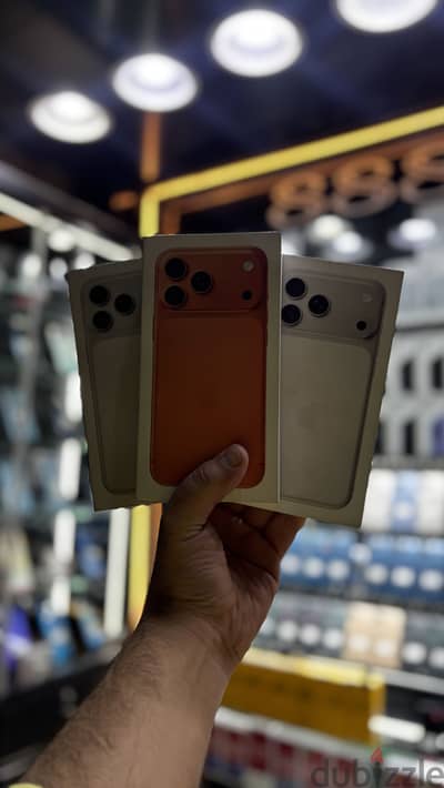 Apple - iPhone 17 Pro Max