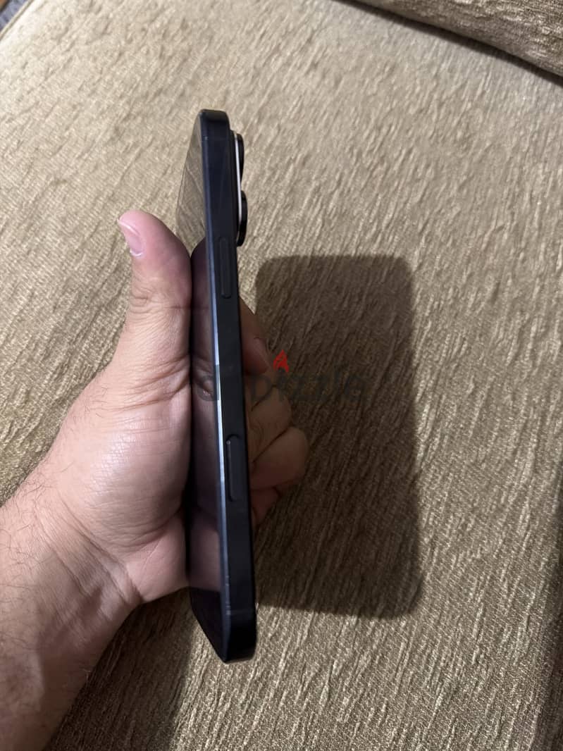 Apple - iPhone 16 Pro Max 2
