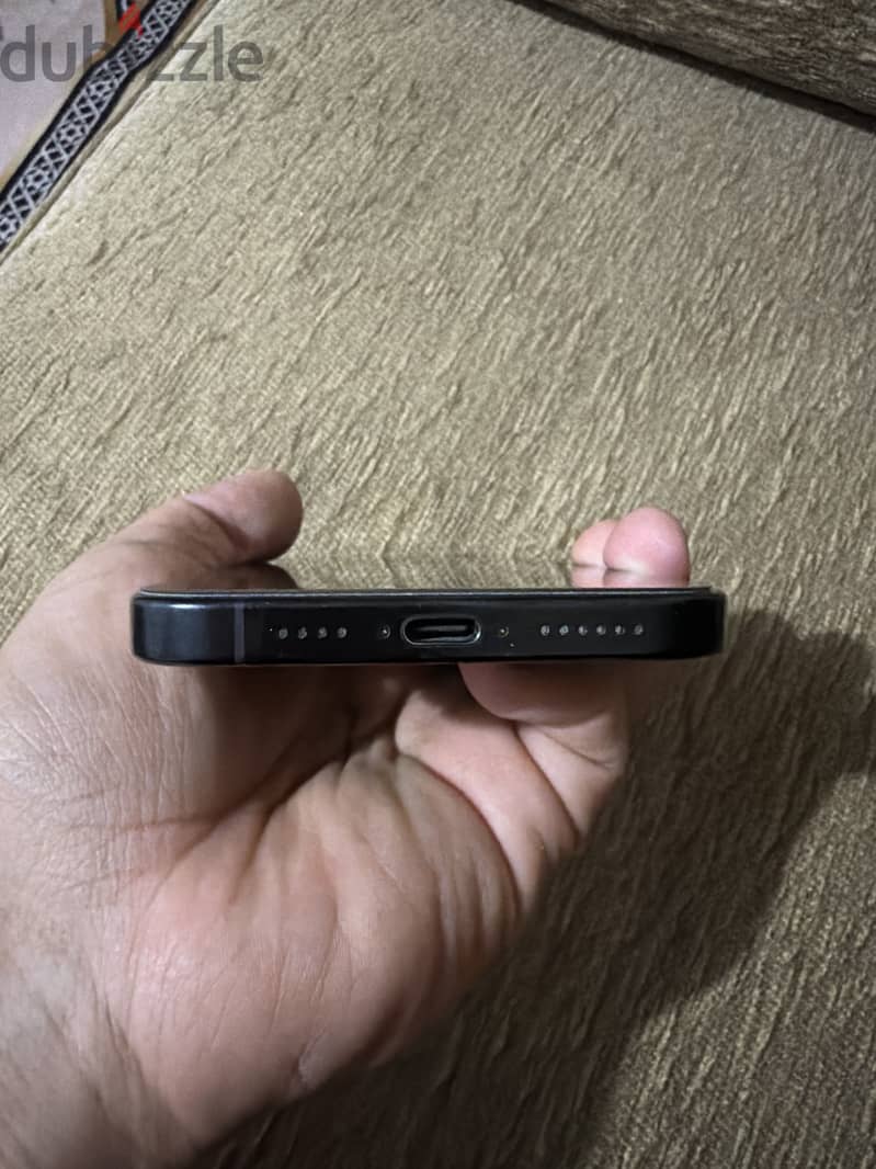 Apple - iPhone 16 Pro Max 3