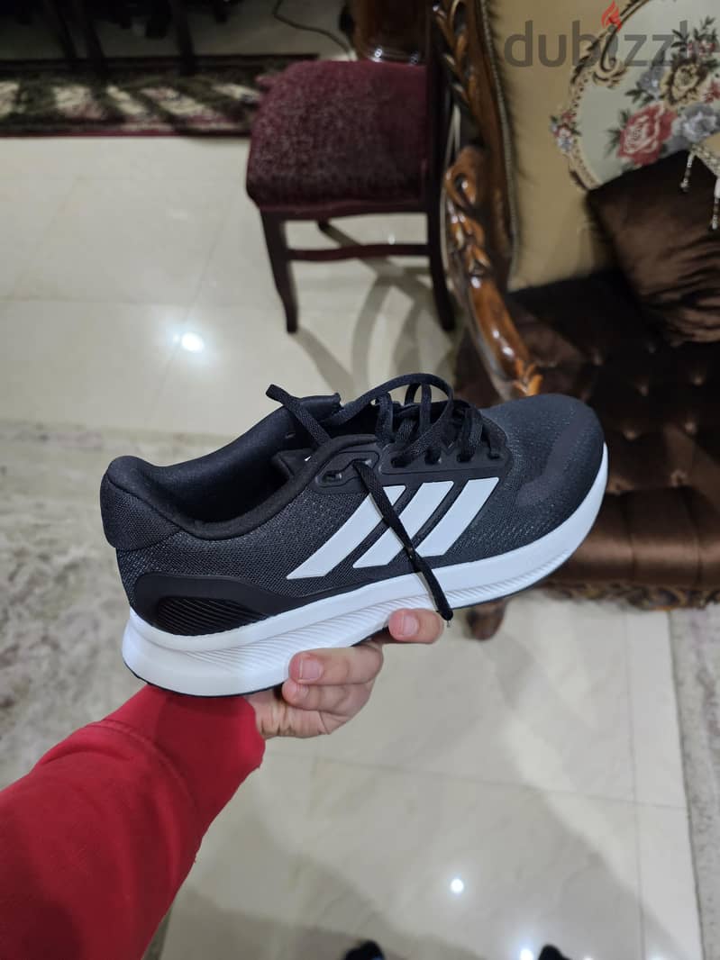 adidas shose 2