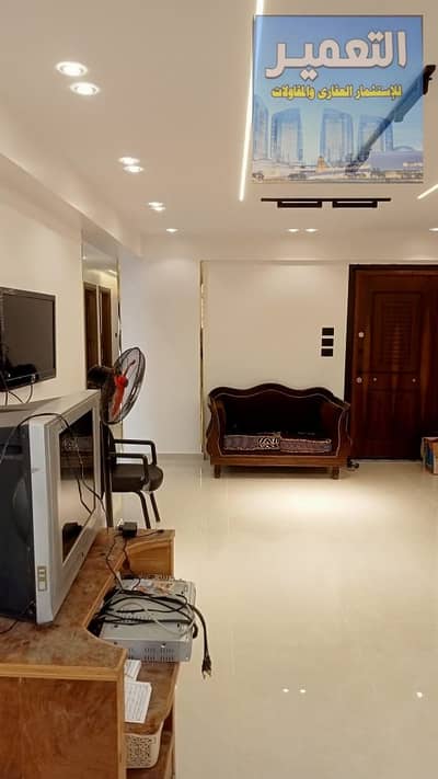Furnished apartment in Al-Zaytoun Al-Sharqiya, near the Church of the Virgin, the first residence