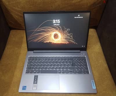 Lenovo IdeaPad slim 3