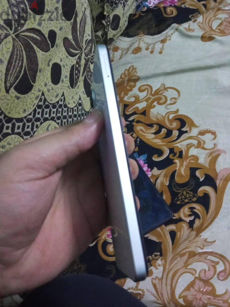 Realme 10 2