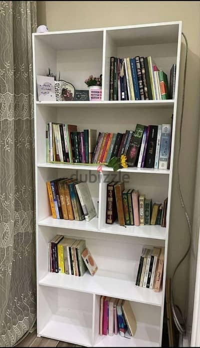 مكتبة ايكيا