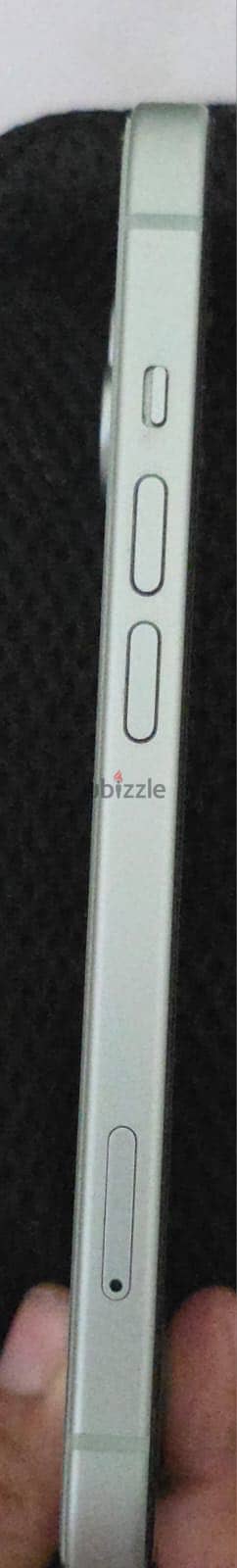 Apple - iPhone 15 4