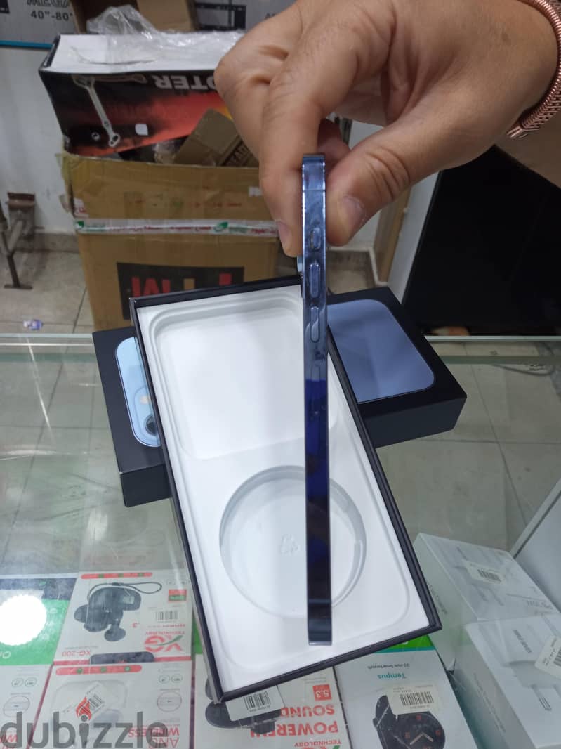 Apple - iPhone 13 Pro Max 3