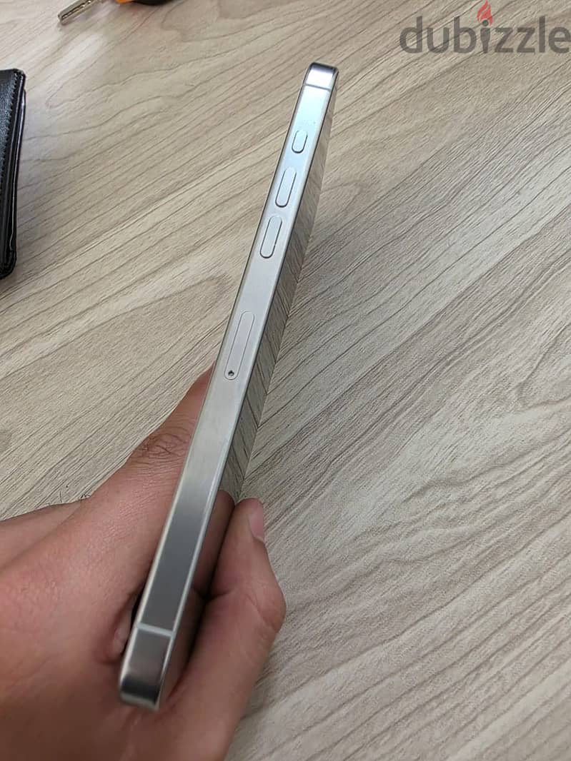 Apple - iPhone 16 Pro Max 5