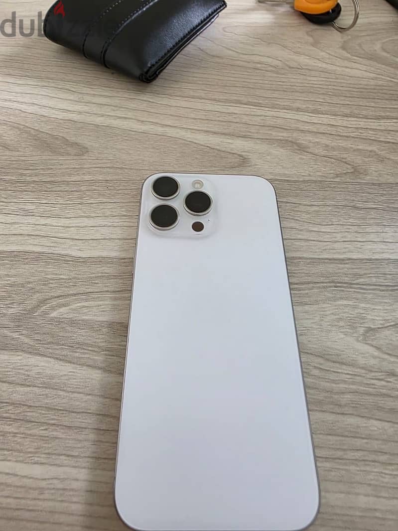 Apple - iPhone 16 Pro Max 7