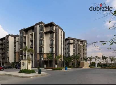 Apartment for sale with an area of 125 sqm at a price of 36,000 per meter in Madinaty B8