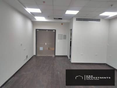 Third-floor office space, ready for immediate occupancy, available for rent at an incredible price in Hyde Park, Fifth Settlement