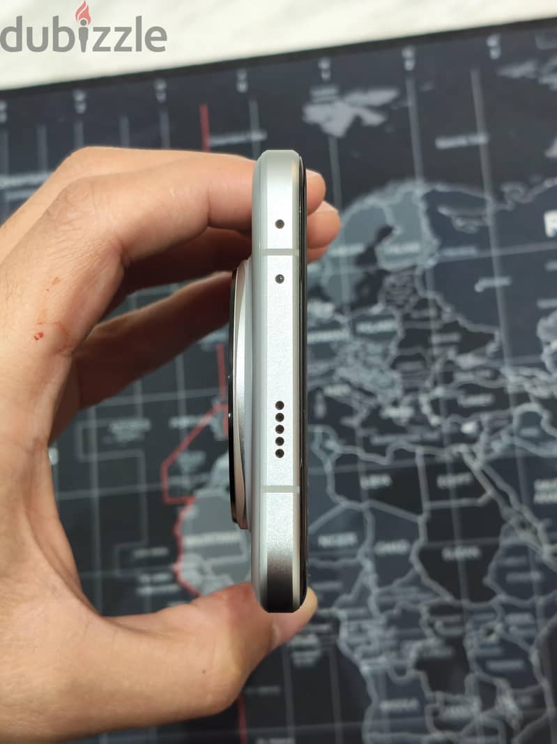 Honor Magic7 Pro 5