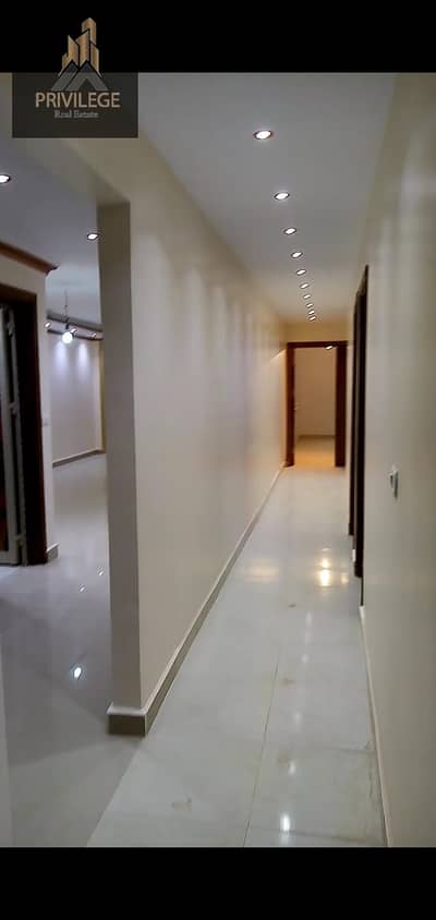 For rent, an ultra-super-lux apartment in New Maadi – Street 306 from Nasr Street . . Open view at a special price