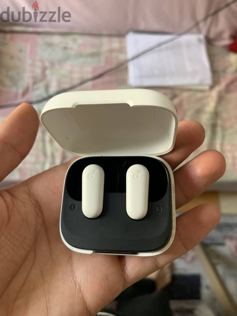 Soundcore R50i nc 1