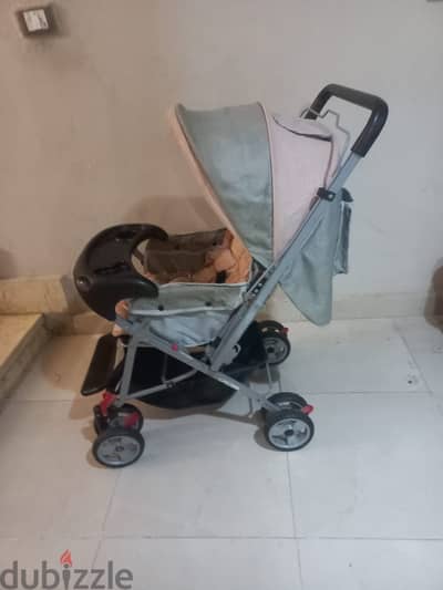 عربة اطفال للبيع