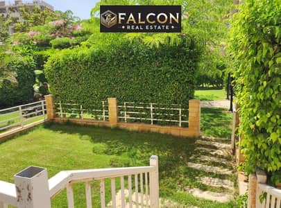 Villa for half price, landscape view, in the heart of New Cairo, opposite Madinaty, Fifth Settlement, City Compound, New Cairo