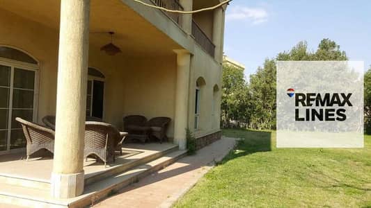 Villas for sale in Madinaty Independent Villa Model W Immediate Delivery Finishing Company Distinct location next to the White Mosque Phase One New Cairo