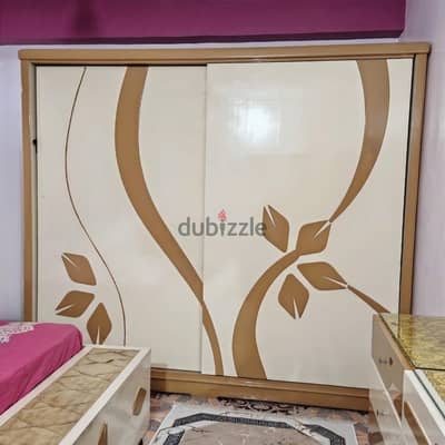 اوضة نوم ماستر عمولة بحالة ممتازة