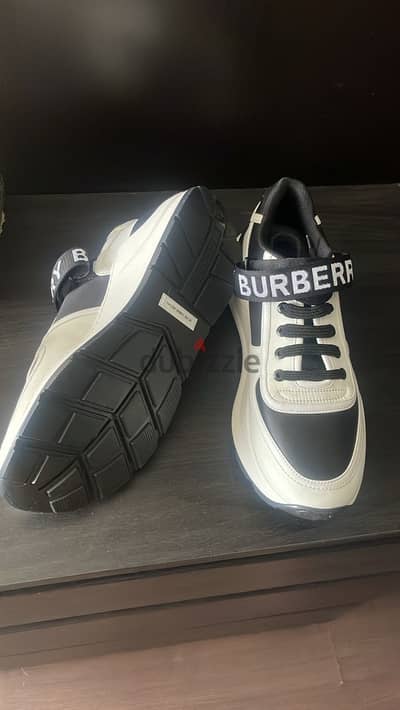 Burberry Men’s Ronnie Low Trainer Sneakers – Size 41
