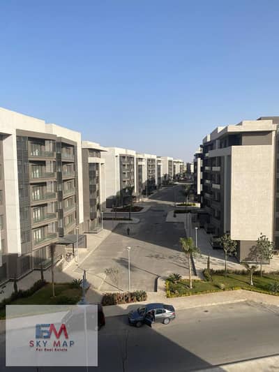 New rental law apartment 131m in New Cairo B15 steps from services