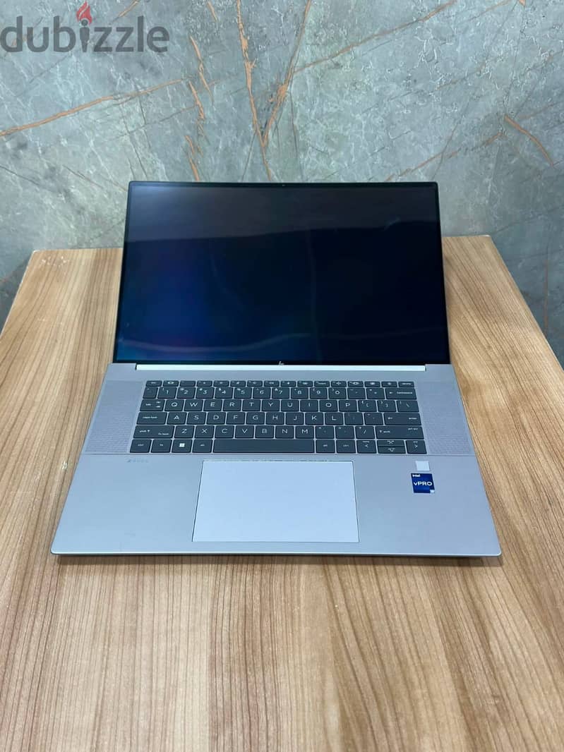 HP ZBook Studio 16 G10 6