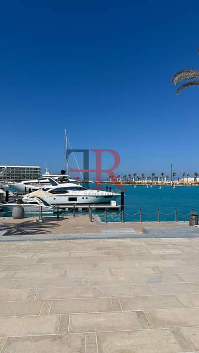 شاليه للإيجار في موقع مميز في مارينا ويست مراسي الساحل الشمالي