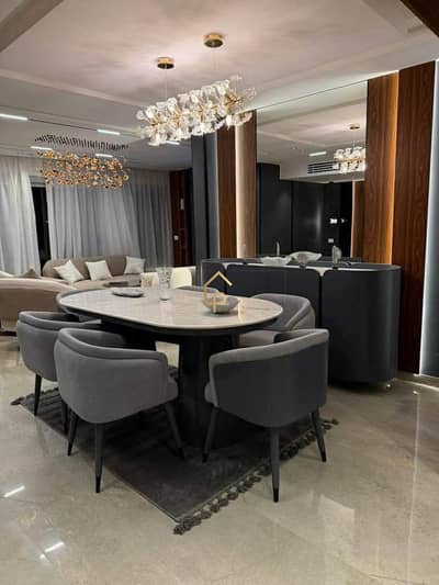 شقه للإيجار  كمبوند Beverly Hills الشيخ زايد 140 م