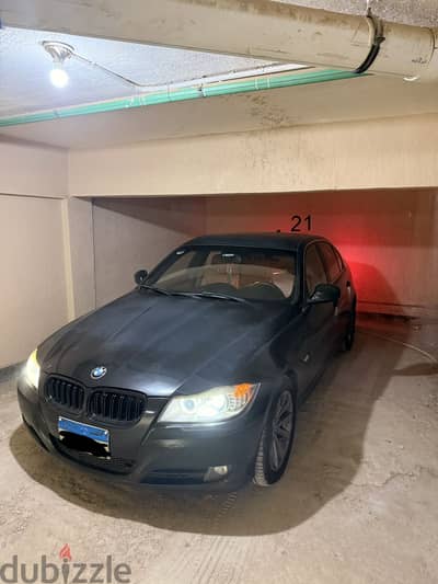 BMW 330i 2011