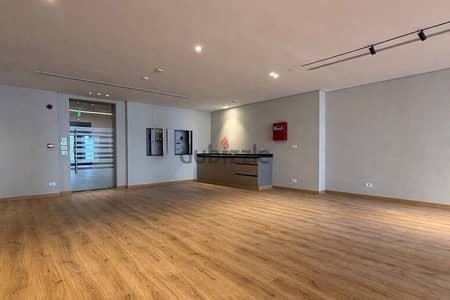 Park St. East - Office 155m / بارك ستريت إيست – مكتب 155 م²