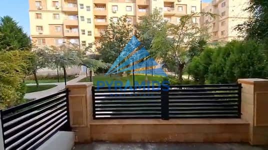 للبيع شقة أرضي بحديقة في أحد أفضل مواقع مدينتي – B6 فرصة مميزة لامتلاك وحدة استثنائية بموقع حيوي وقريب من جميع الخدمات. الموقع: B6 للبيع شقة أرضي بحديقة في أحد أفضل مواقع مدينتي – B6 فرصة مميزة لامتلاك وحدة استثنائية بموقع حيوي وقريب من جميع الخدمات. الموقع: B6