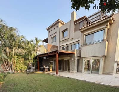 شقة بتشطيب كامل بفيو مبهر فى باميو بجانب جولف فيوز وسوان ليك Bamboo Palm Hills