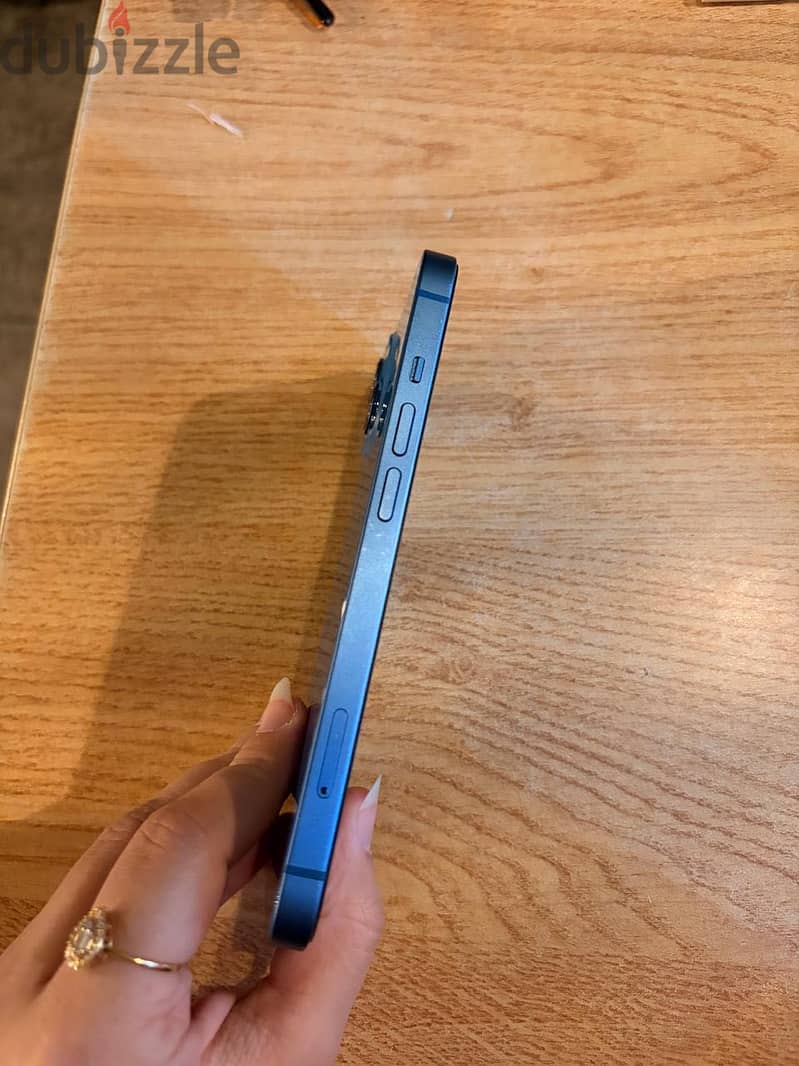 Apple - iPhone 13 3