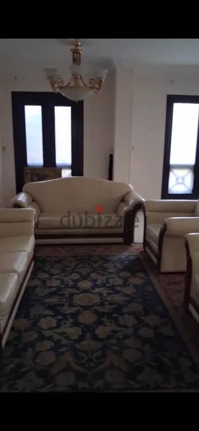 بدون بروكر شقه دور ارضي،للبيع في كمبوند بفرلي هيلز مرحله تانيه بدون بروكر شقه دور ارضي،للبيع في كمبوند بفرلي هيلز مرحله تانيه