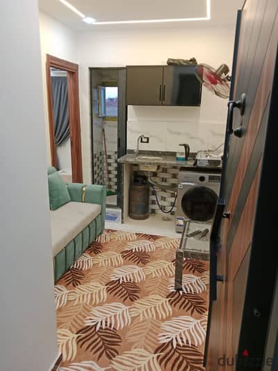 For rent in the second neighborhood, a distinguished location close to Al-Hosari Mosque, just minutes away from Al-Tawheed and Al-Noor, and transportation stops. Close to all services. Room and hall. Suitable for families and individuals. Modern building. Quiet and vibrant location. All services are available nearby. For contact 01025345522 WhatsApp