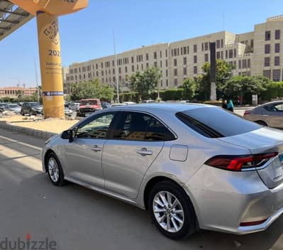 تويوتا كورولا ايجار ٢٣