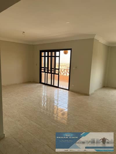  An apartment for rent in Al-Rehab City    The new fifth phase - Al-Rehab City  Area: 196 meters  Fifth floor   3 bedrooms  3 bathroo