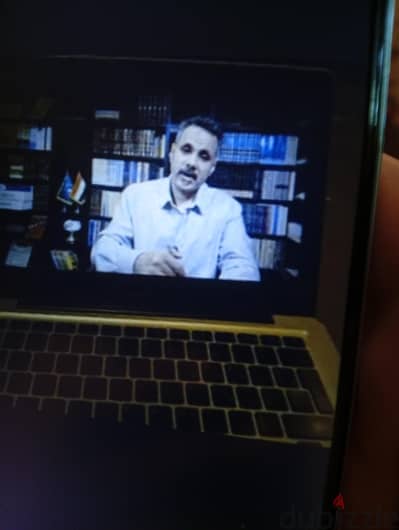 لاب توب ابل