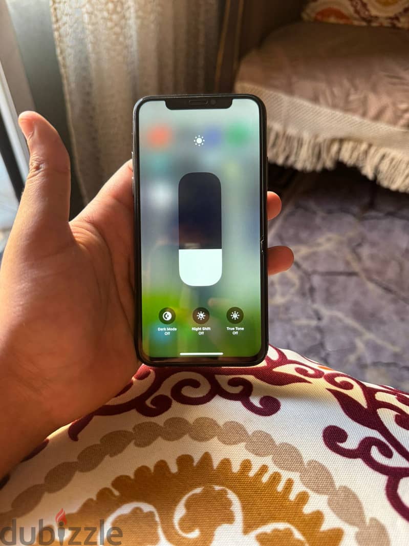 Apple - iPhone XS 1