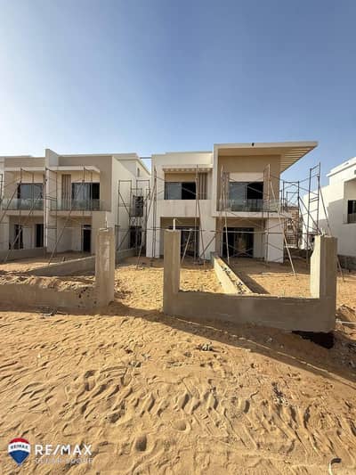 تاون هاوس مميز في هايد بارك بموقع برايم ودفعة أخيرة بسيطة