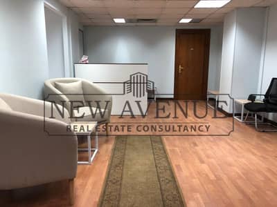 مبنى ادارى مستقل بمساحة ٢٠٠٠ متر مربع  للايجار بأقل سعر فى المعادى متشطب بالتكييفات