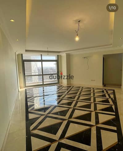 Apartment for rent in Compound One Qatamiya, 170 m², 3 rooms and 3 bathrooms, open sea view and excellent interior division