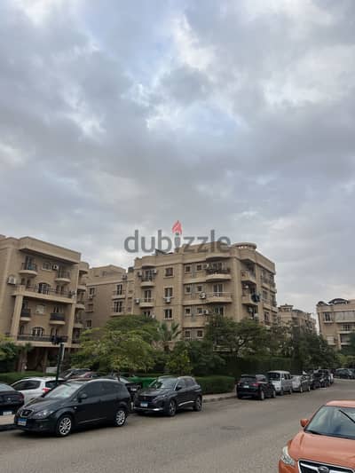 للبيع: دوبلكس 336م على محور جمال عبد الناصر مباشرة