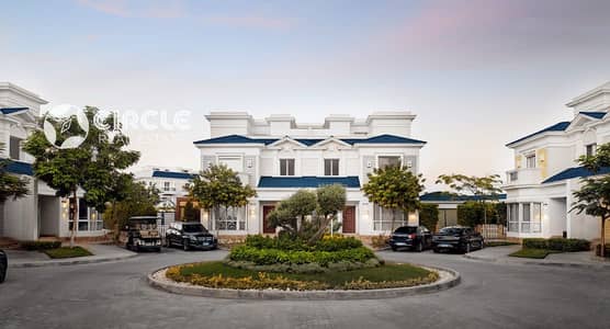 3 Bedrooms I-Villa Roof 300m Fully Finished with Kitchen, ACs, Pool & Landscape View in a Prime Location near AUC for Rent in Mountain View Hyde Park