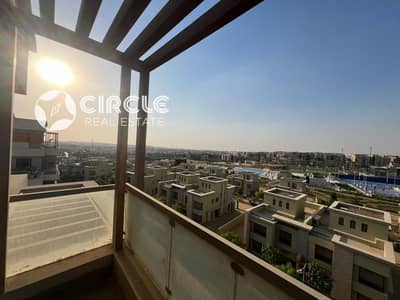 بينتهاوس للبيع في سوديك فيليت Sodic Villette التجمع الخامس 4 غرف بحري فيو الكلاب هاوس مباشرة بالقرب من الـ AUC