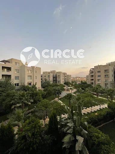 شقة 146m مفروشة بالكامل للبيع بجاردن في ذا فيليج The Village التجمع الخامس 2 غرف بفيو الجاردن بالقرب من الـ AUC