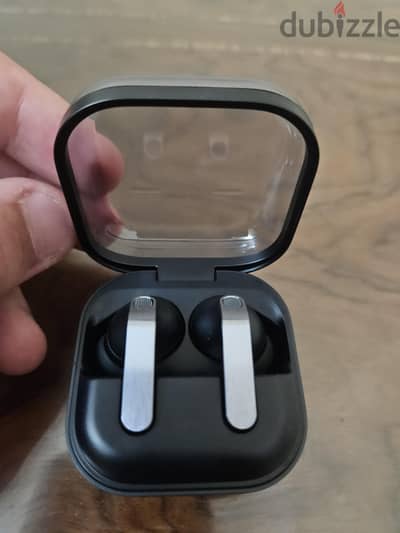 Galaxy buds 4 pro