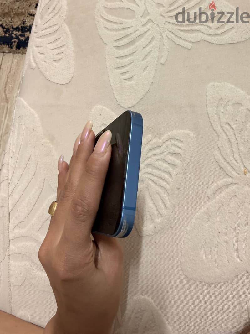 Apple - iPhone 13 2