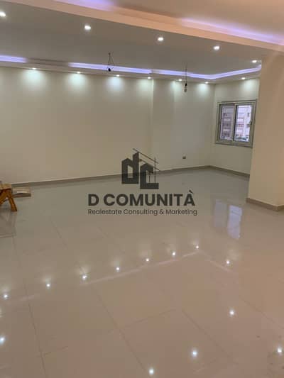 A unique housing opportunity for rent, an apartment with a practical kitchen and super lux finishing in Al-Yasmin 8, with a distinct view, first occupancy. A unique housing opportunity for rent, an apartment with a practical kitchen and super lux finishing in Al-Yasmin 8, with a distinct view, first occupancy.