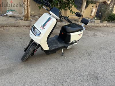 اسكوتر فيجوري كهرباء