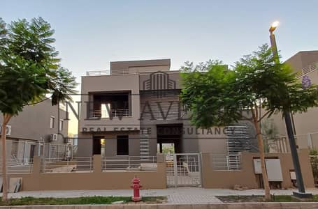 فيلا جاهزة للسكن للبيع في بالم هيلز قطامية اكستنشن Palm Hills Katameya Extension