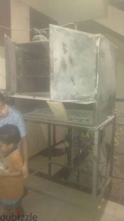 فرن مخبوزات تنفع للبيت أو مطعم للحووشى
